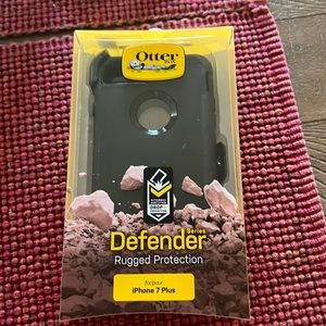 2nd OtterBox case for iPhone 7 Plus brand new